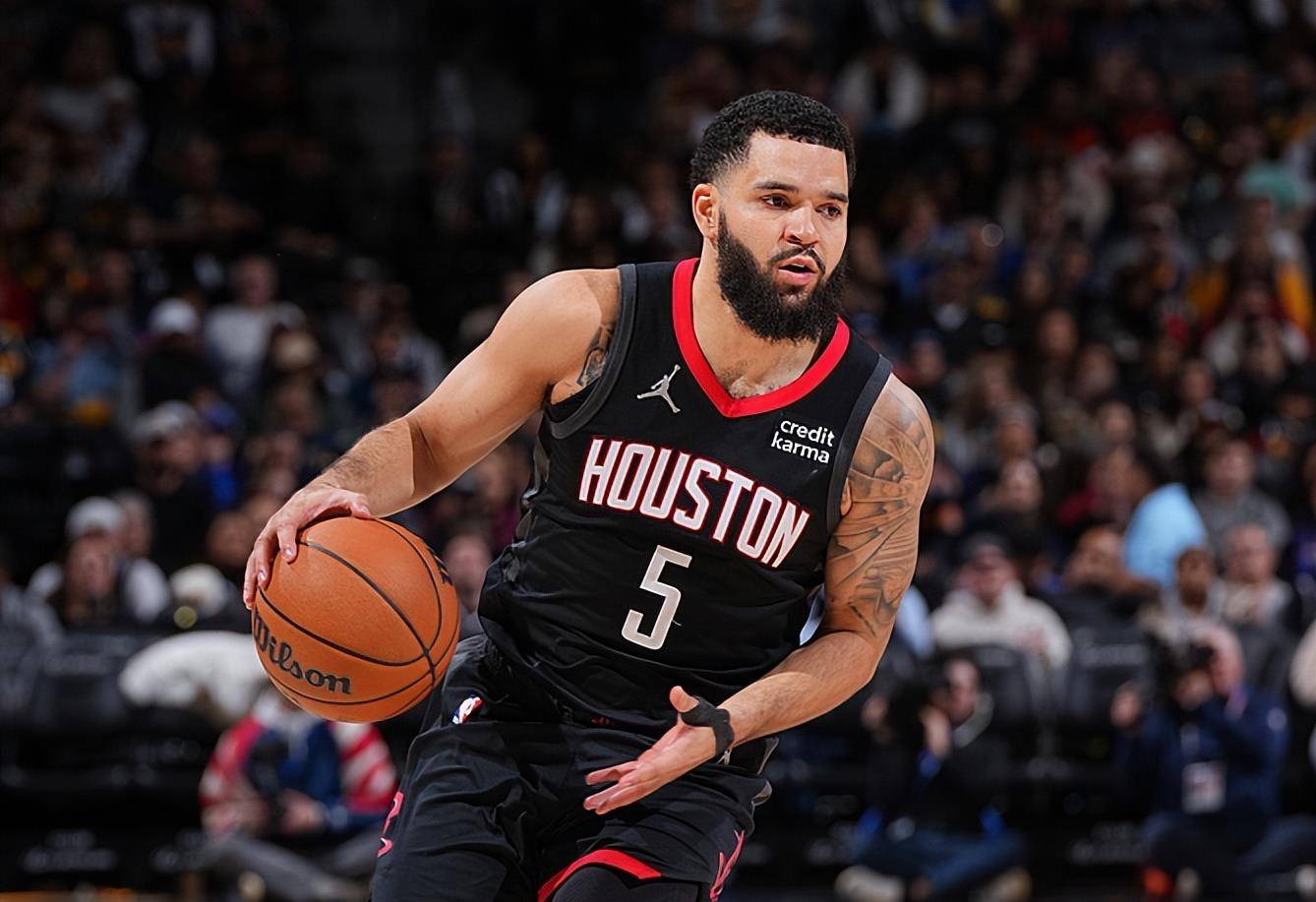 掘金险胜深圳队,范弗利特惊艳四座 掘金险胜深圳队,范弗利特惊艳四座