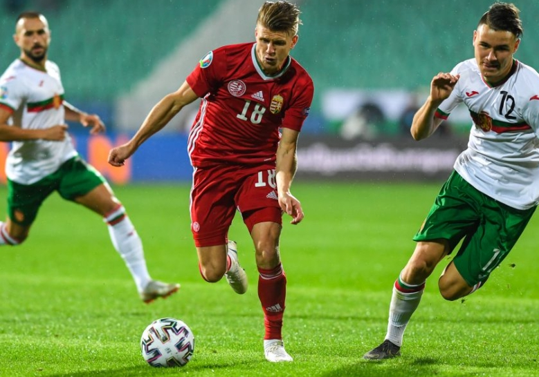 匈牙利队表现出色，成功突围晋级