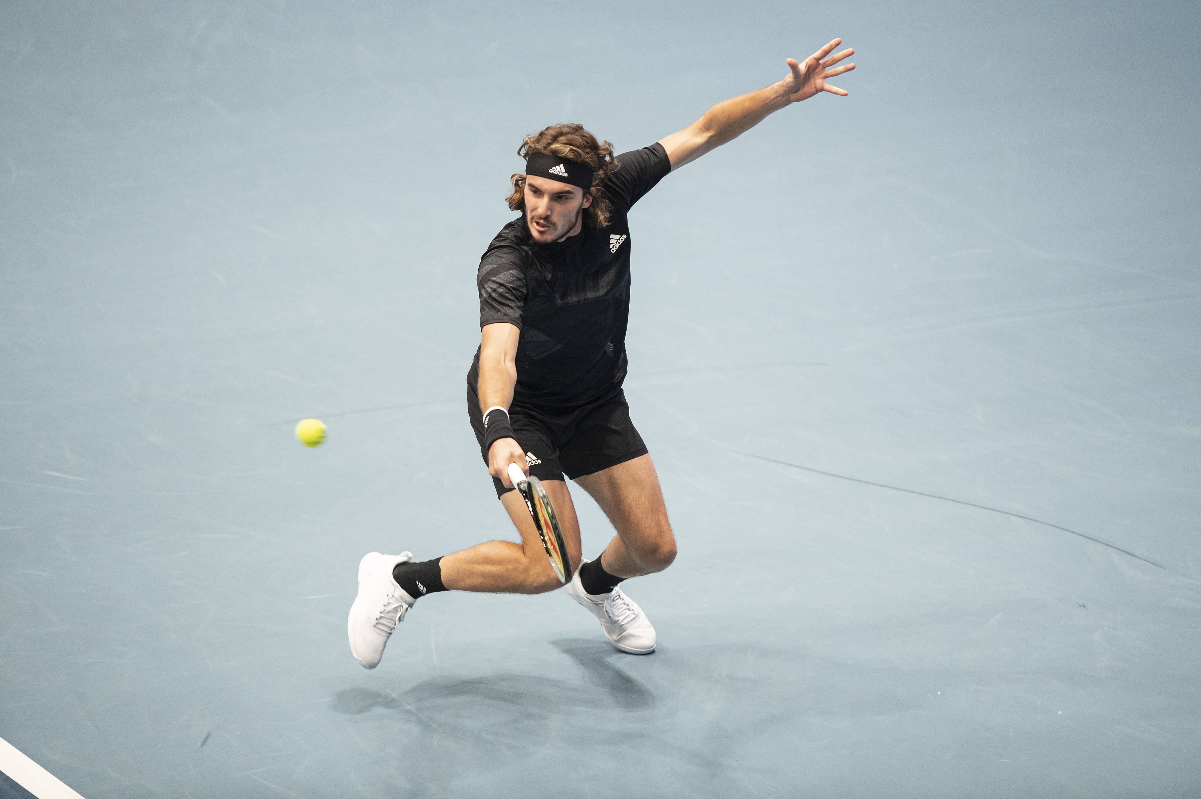 法网力克戴维斯杯，西西帕斯点燃赛场