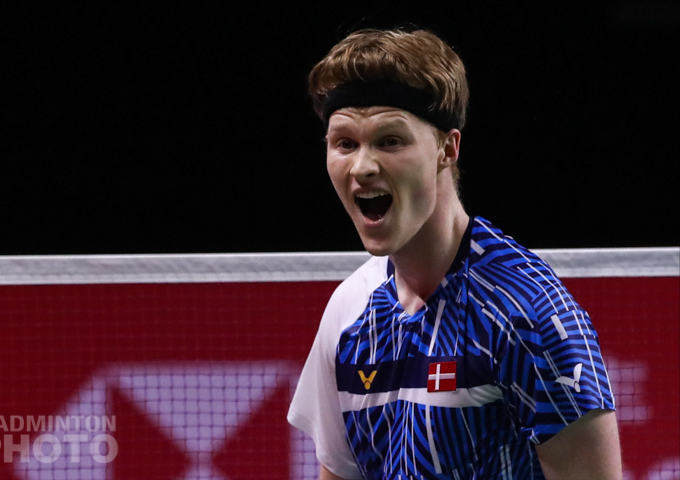 日本队鏖战印尼队，安赛龙关键制胜