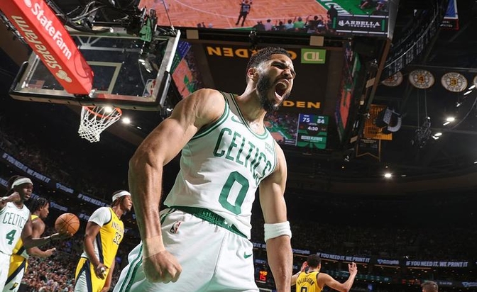 中国男篮爆冷公牛，塔图姆惊艳世界