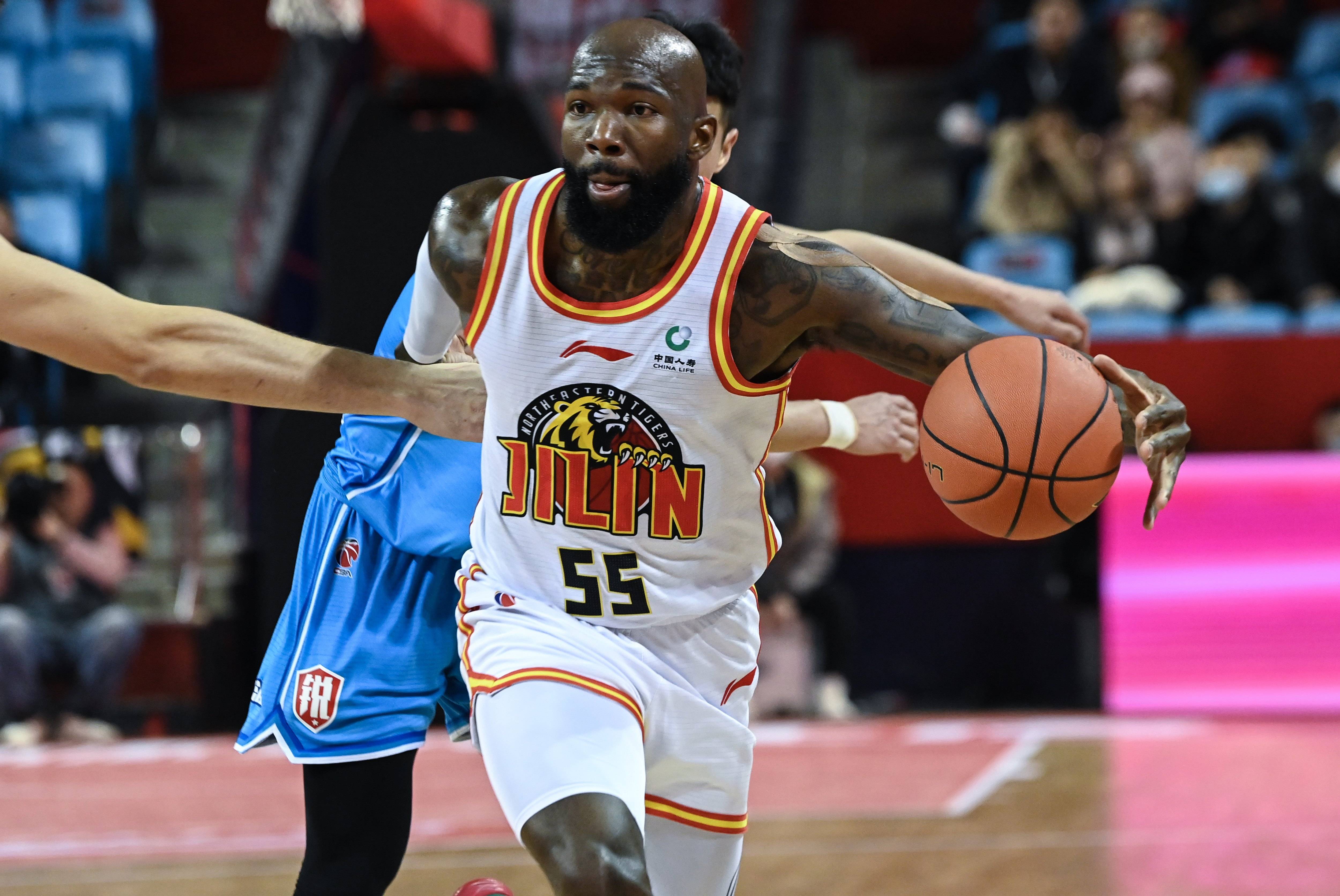 江苏明日火热迎战南京同曦队