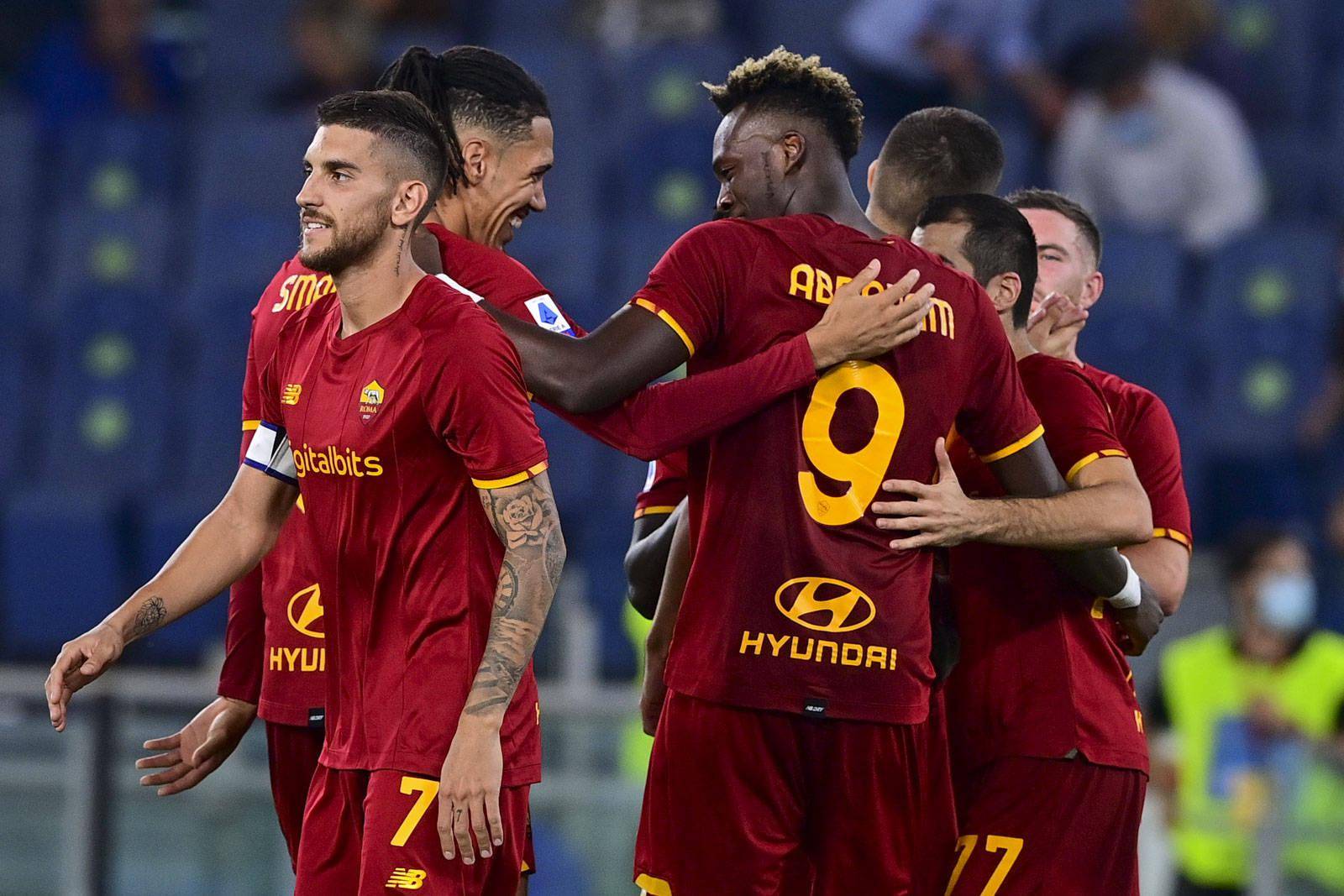 包含意甲豪门主场大胜，继续保持不败记录的词条