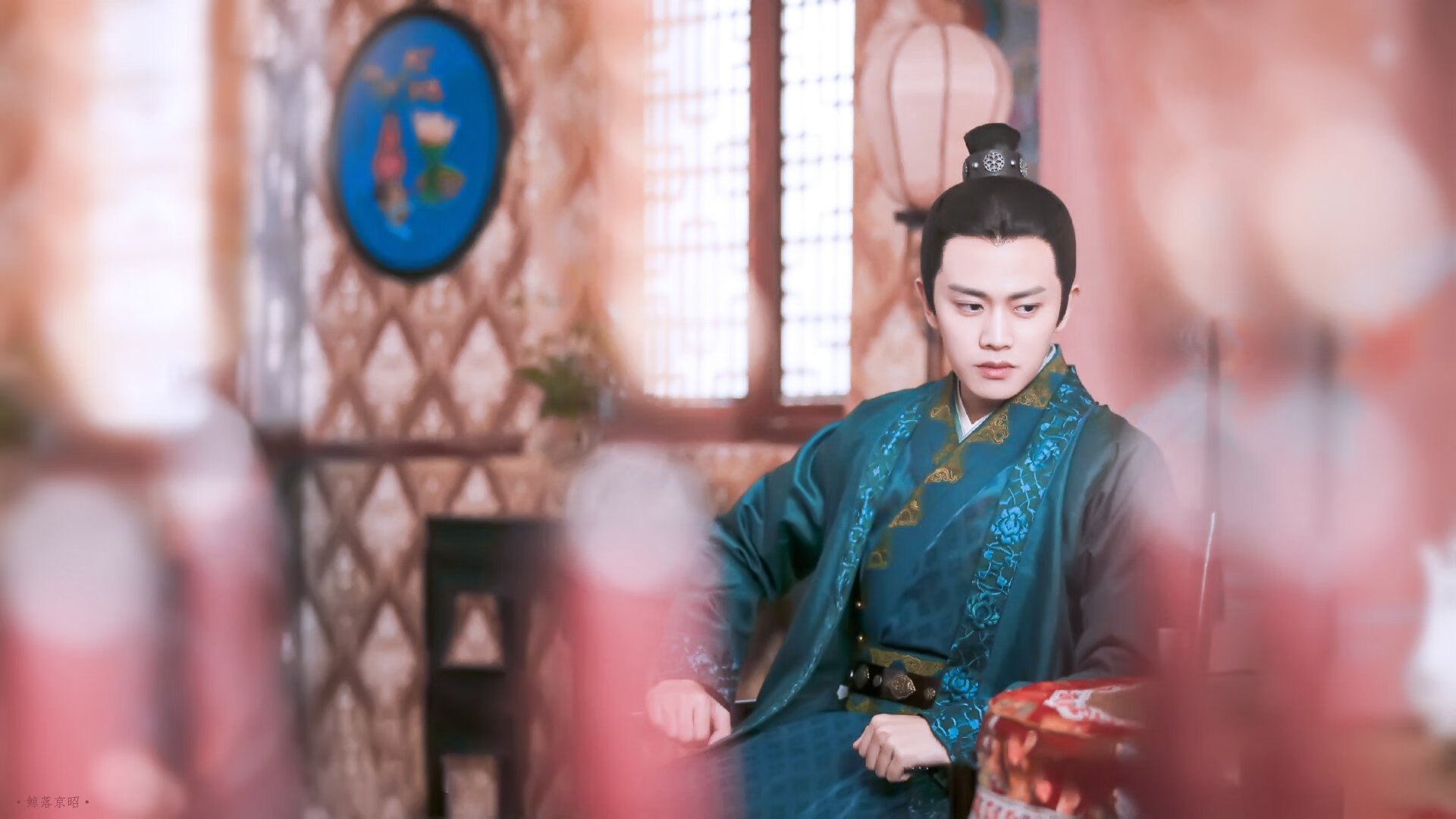 劳塔罗连续得分拉开差距，丹麦险胜安哥拉锁定小组出线关键战