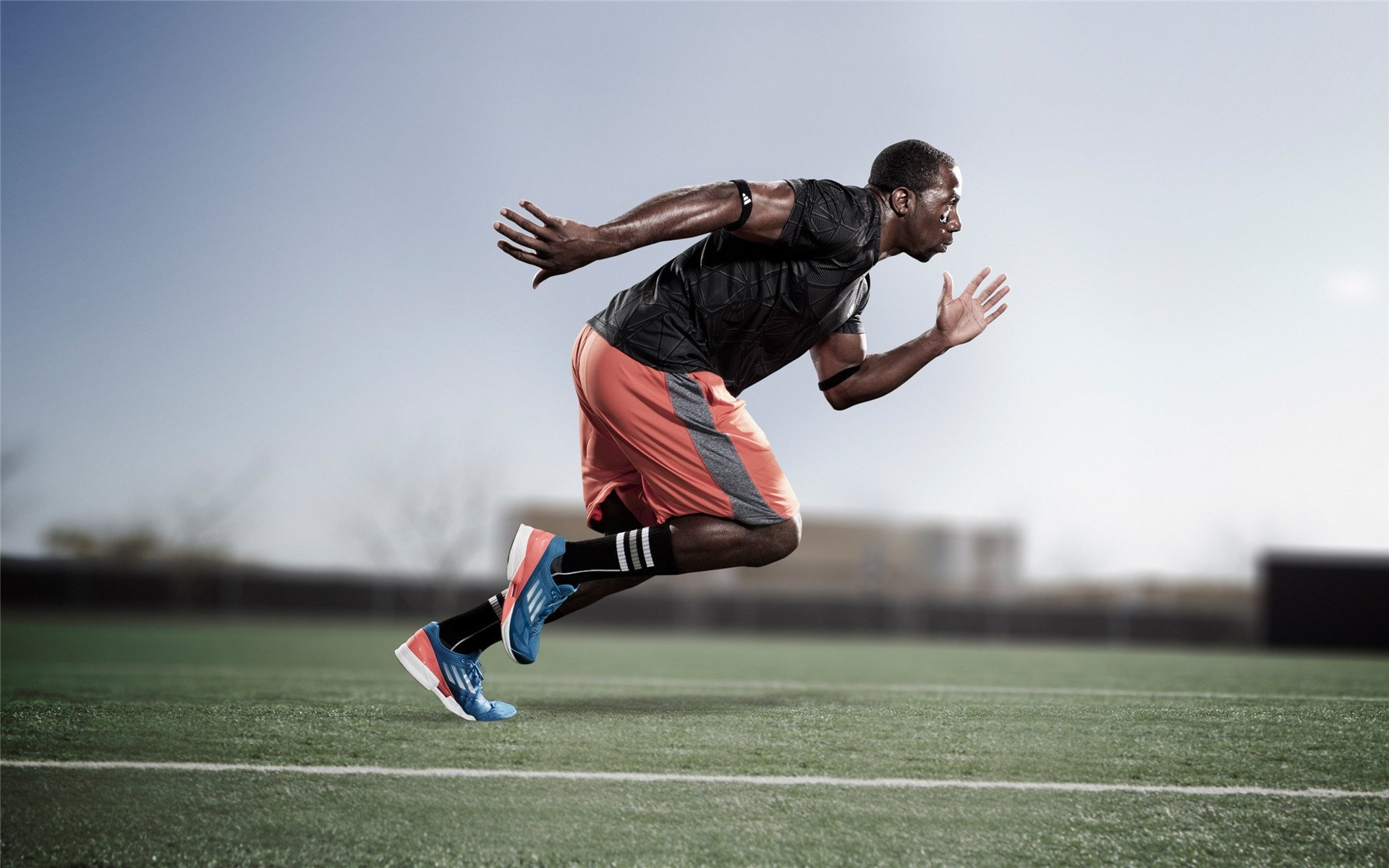 字母哥攻防转换核心,勇士提前终结悬念湖人