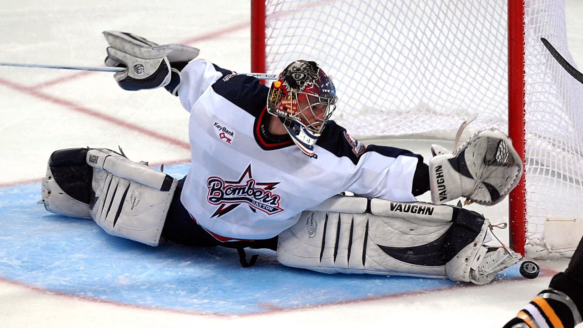 逆袭之夜，皮亚斯特里刷新纪录，红牛车队惊天翻盘哈斯