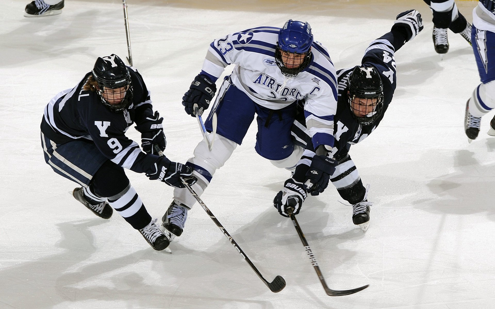 鏖战雅加达，李梓嘉领衔印尼队力克韩国，改写亚洲羽坛格局